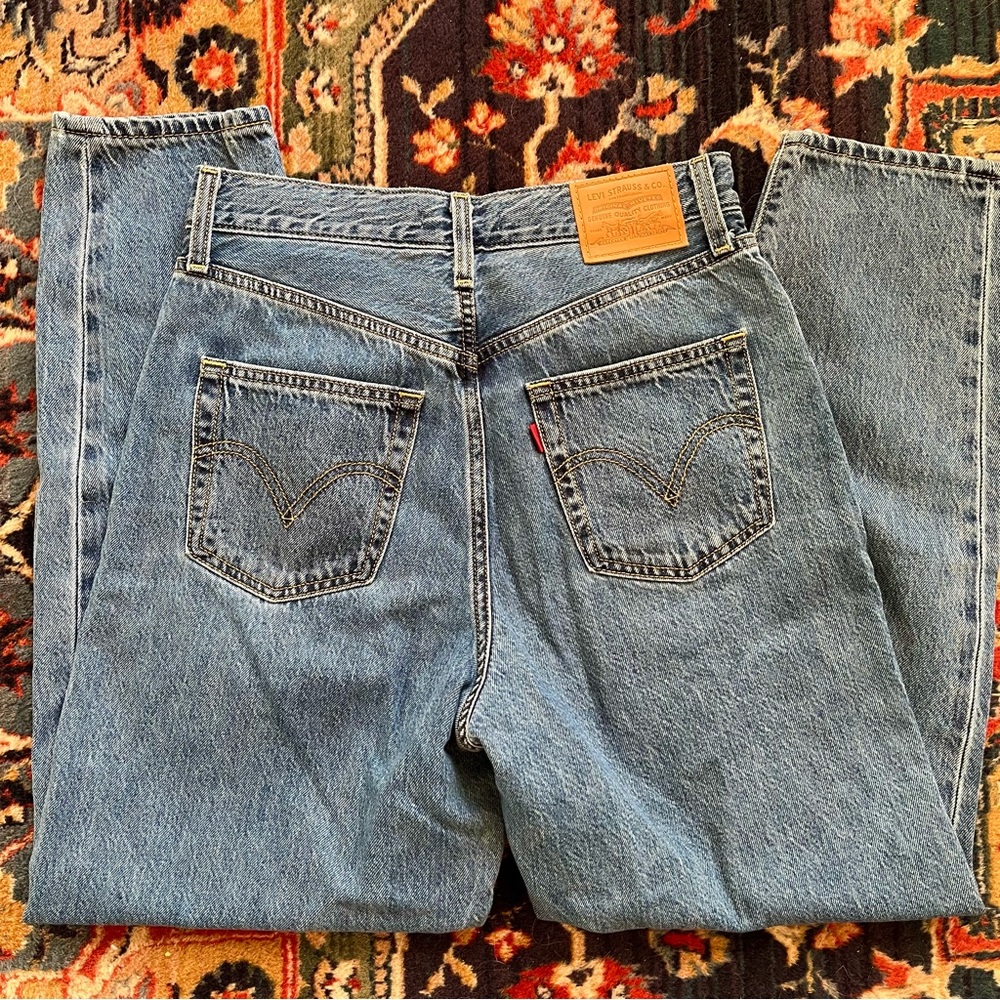 Levi’s High Loose Taper Jeans